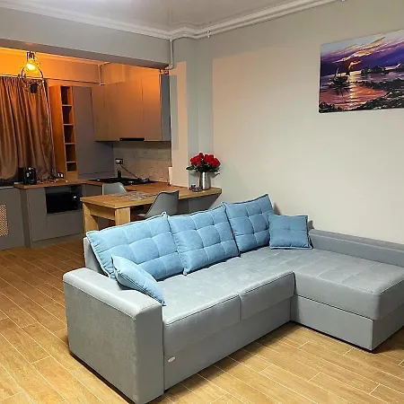 Sunrise By The Sea Năvodari