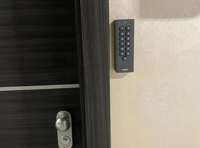 Sunrise By The Sea 아파트